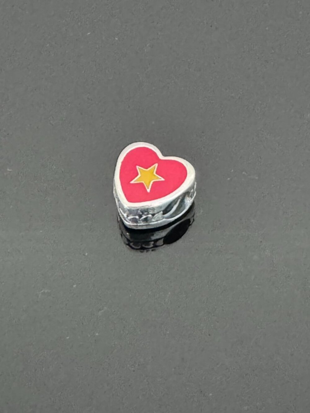 Authentic Pandora Vietnam Flag Heart Exclusive Charm - Picture 3 of 6